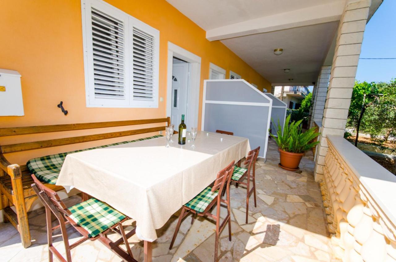 Apartments Ivana Trogir Buitenkant foto