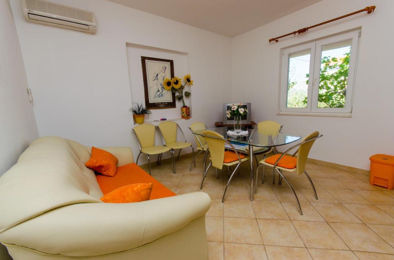 Apartments Ivana Trogir Buitenkant foto