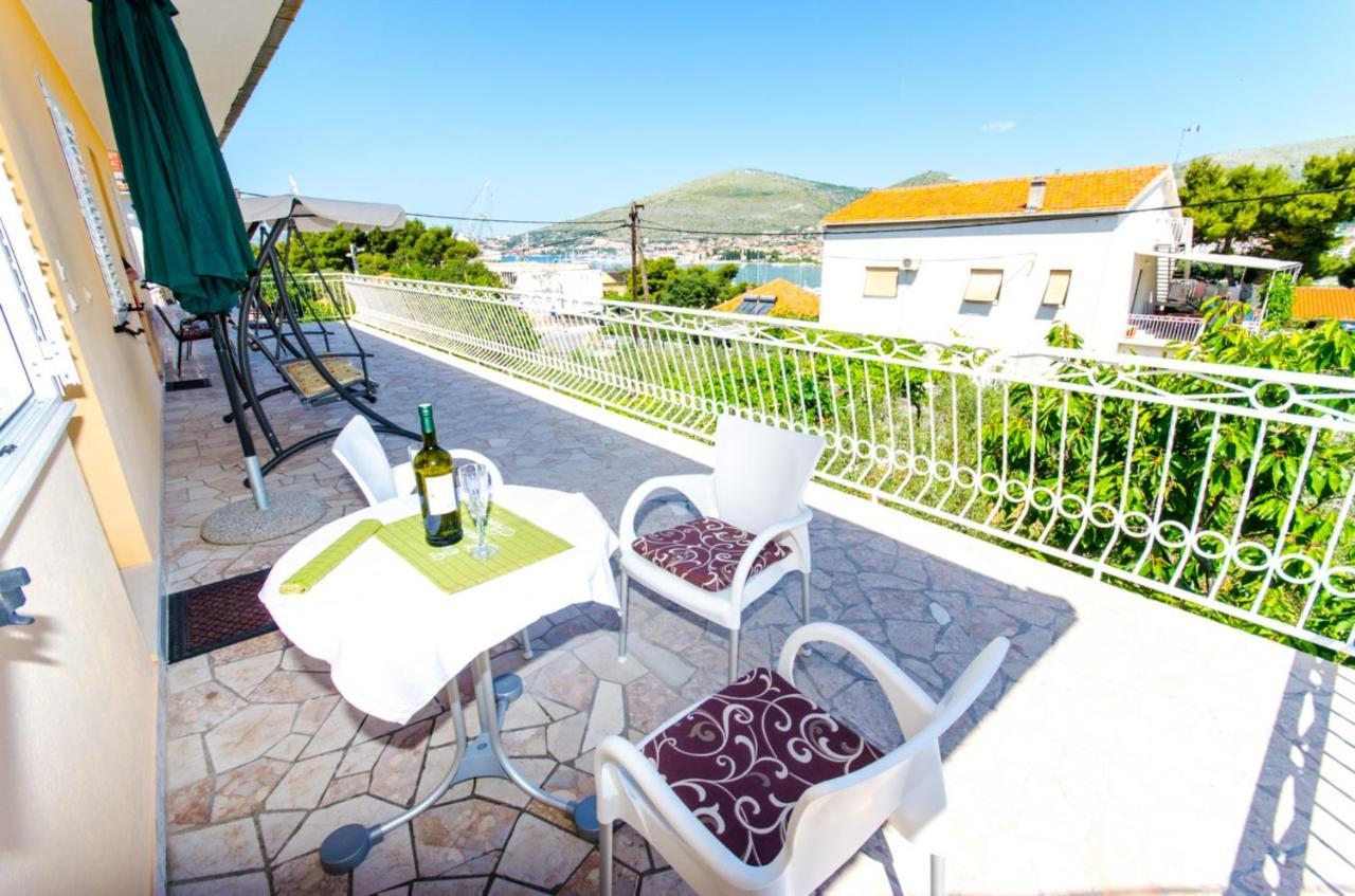 Apartments Ivana Trogir Buitenkant foto