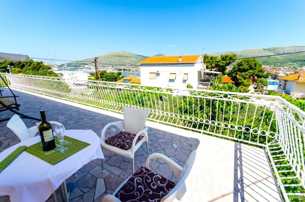 Apartments Ivana Trogir Buitenkant foto