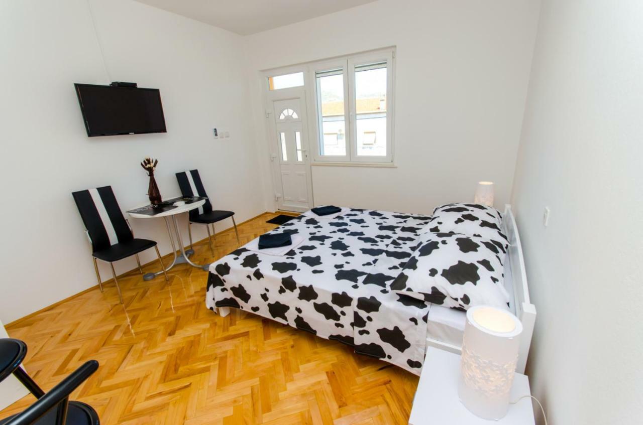 Apartments Ivana Trogir Buitenkant foto
